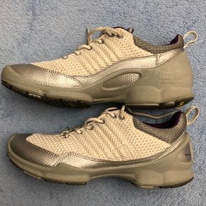 Ecco Biom Natural Motion Shoes
